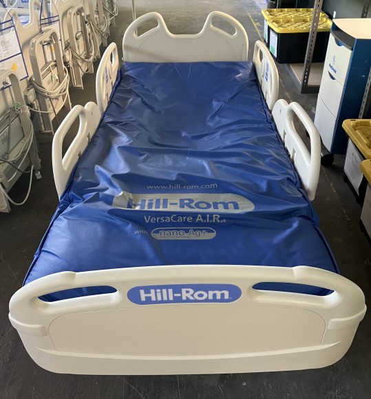 Hill-Rom Versacare P3200 Patient/Hospital Bed - #1