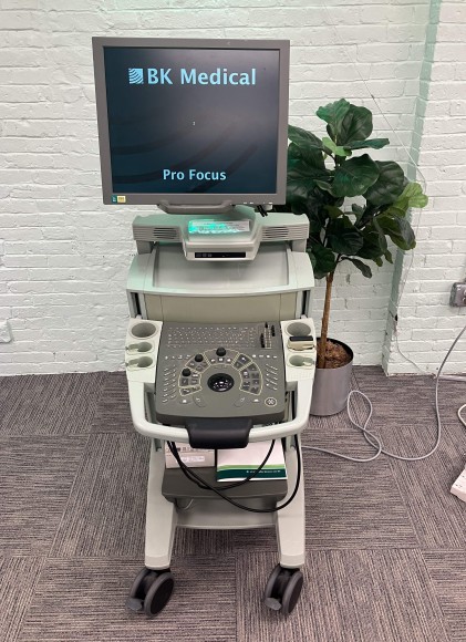 BK Medical Pro Focus 2202 Ultrasound Scanner w/ 8811 Transducer