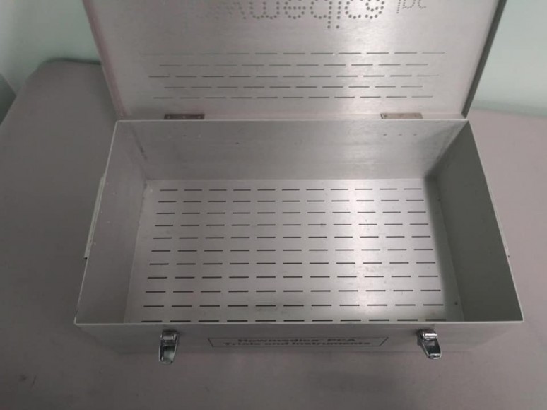HOWMEDICA Cat No. 6838-9-200 Trials and Instruments Tray Sterilizer
