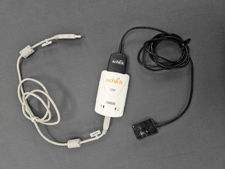 Schick Dental Sensor w/ Schick Sirona USB CDR Remote Module