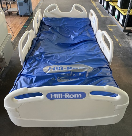 Hill-Rom Versacare P3200 Patient/Hospital Bed - #6