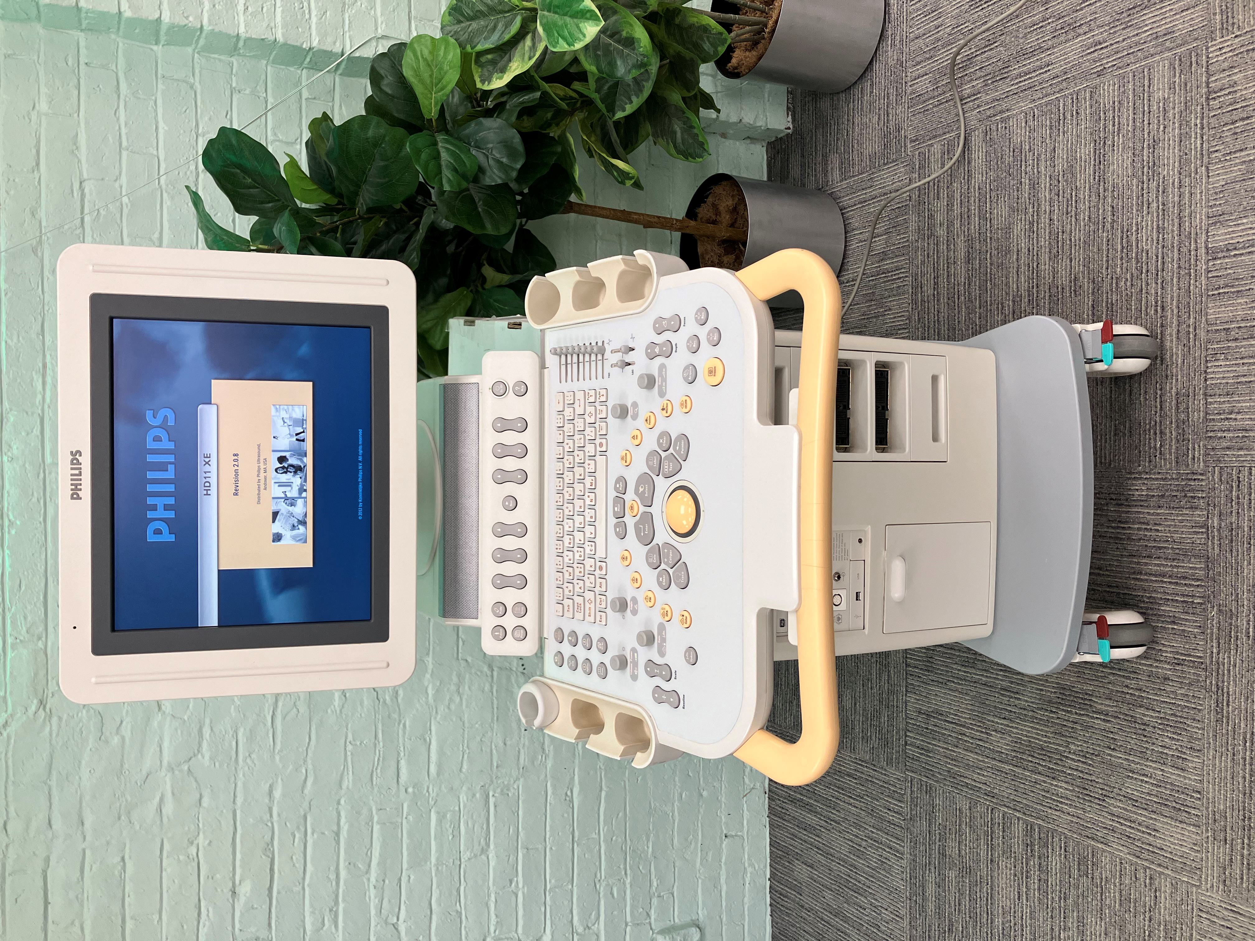 Philips HD11 XE Ultrasound System