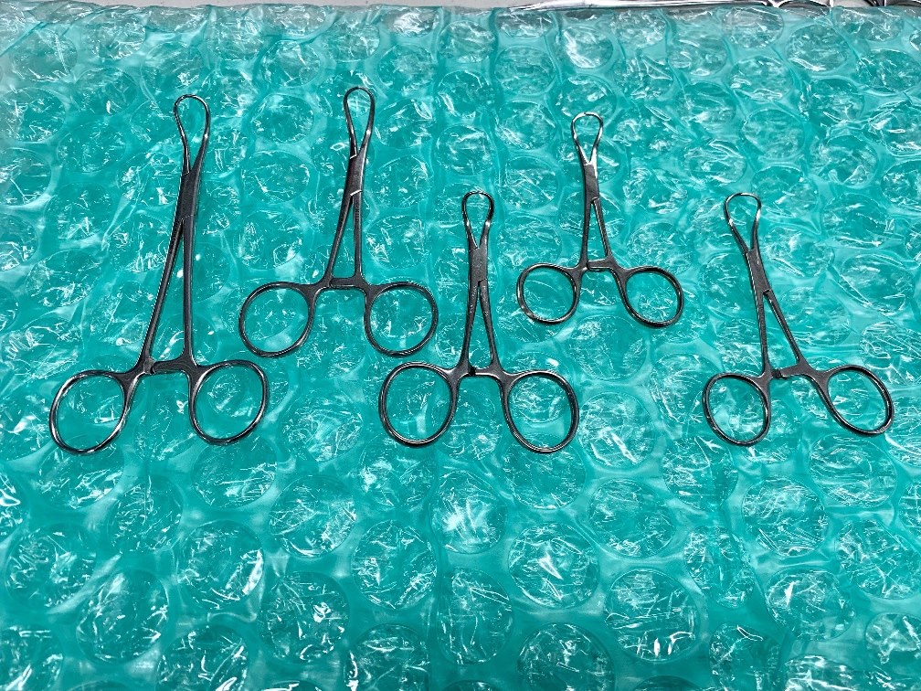 QTY. 5 - Small, Clawed, Towel Forceps Micro Suture