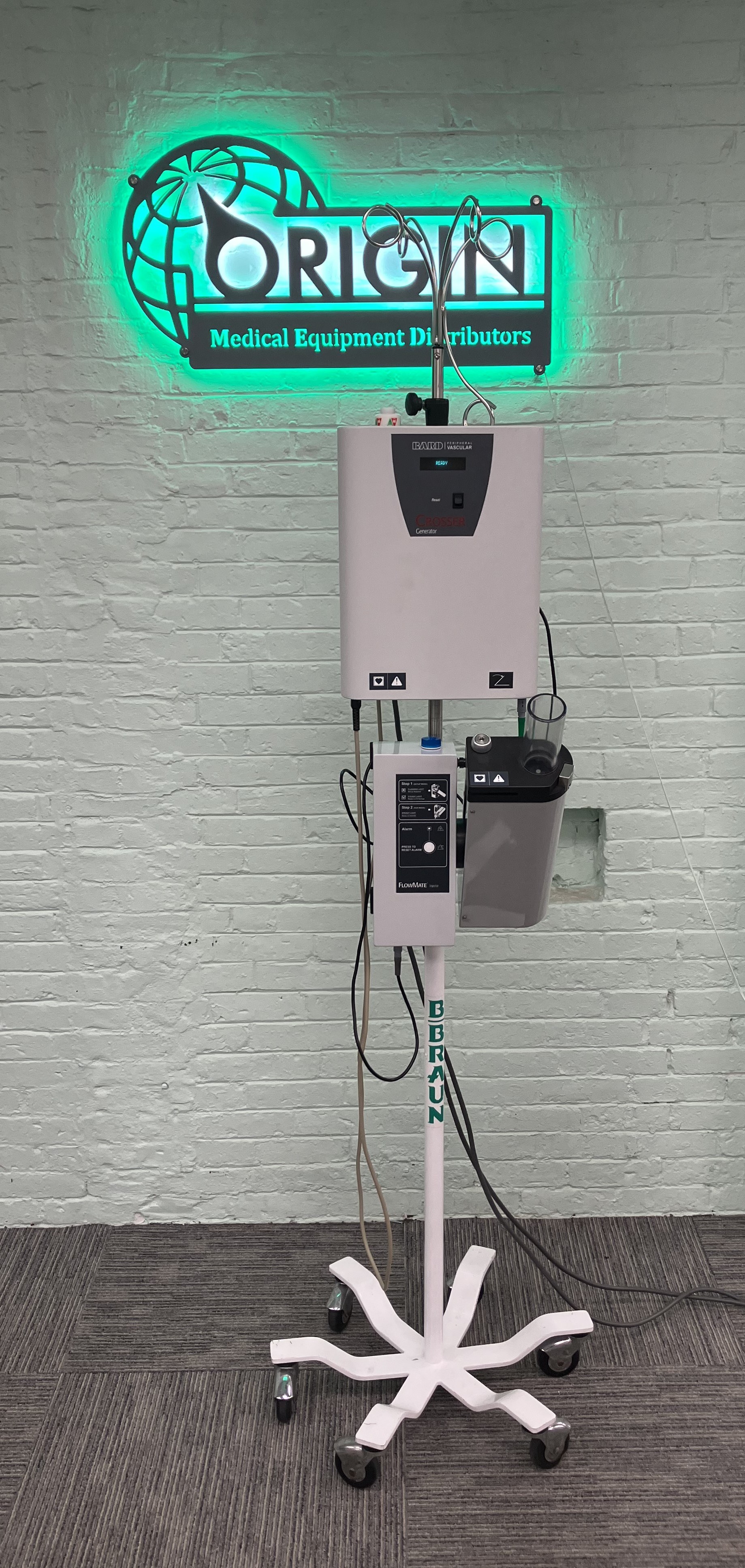 Bard Peripheral Vascular Crosser Generator w/ FlowMate Injector