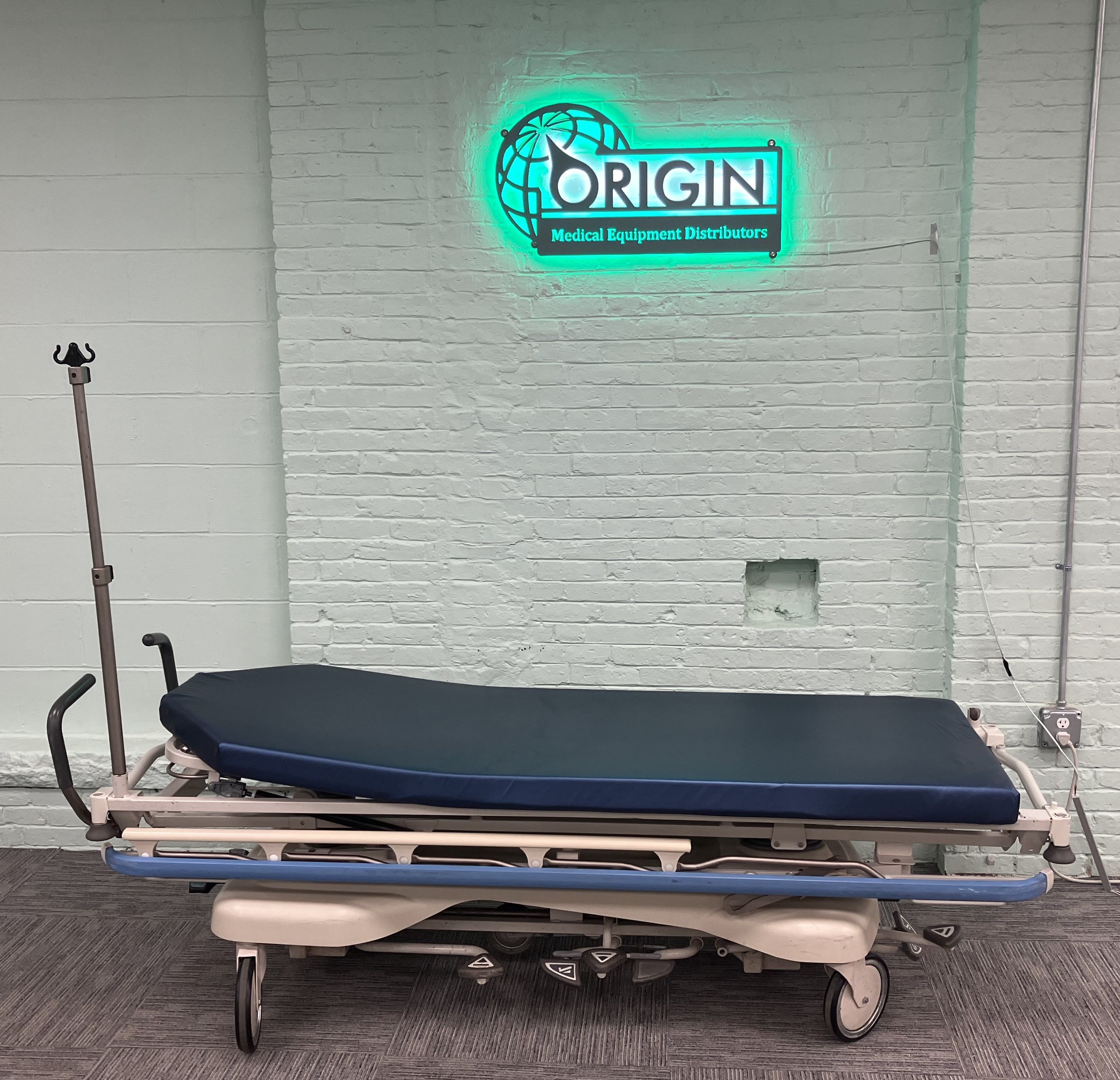 Hill-Rom 8000 TranStar Stretcher