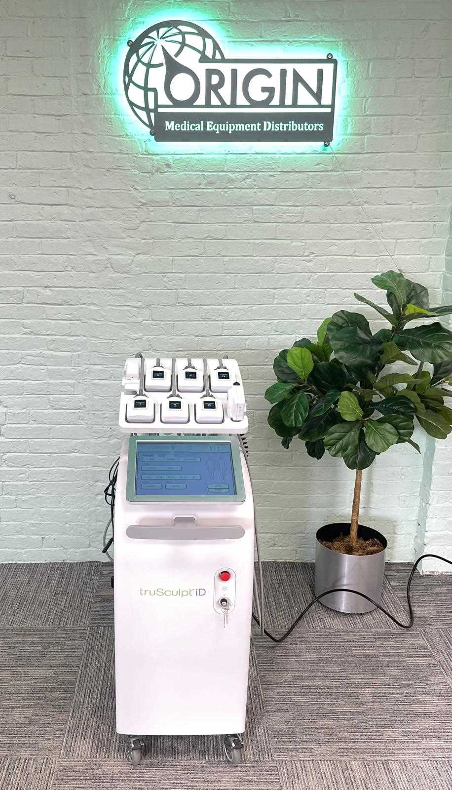 2023 Cutera TruSculpt ID Laser w/ Applicators