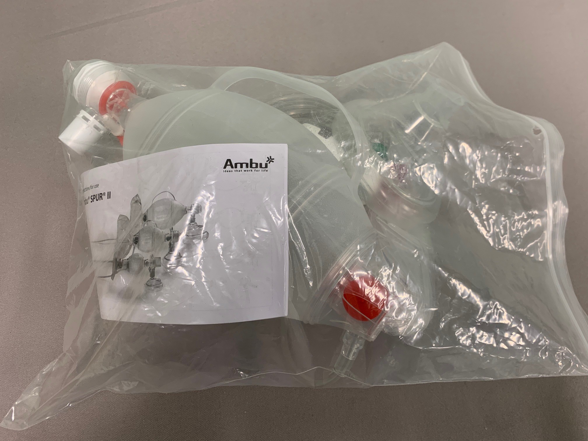 AMBU SPUR II Disposable Manual Resuscitator