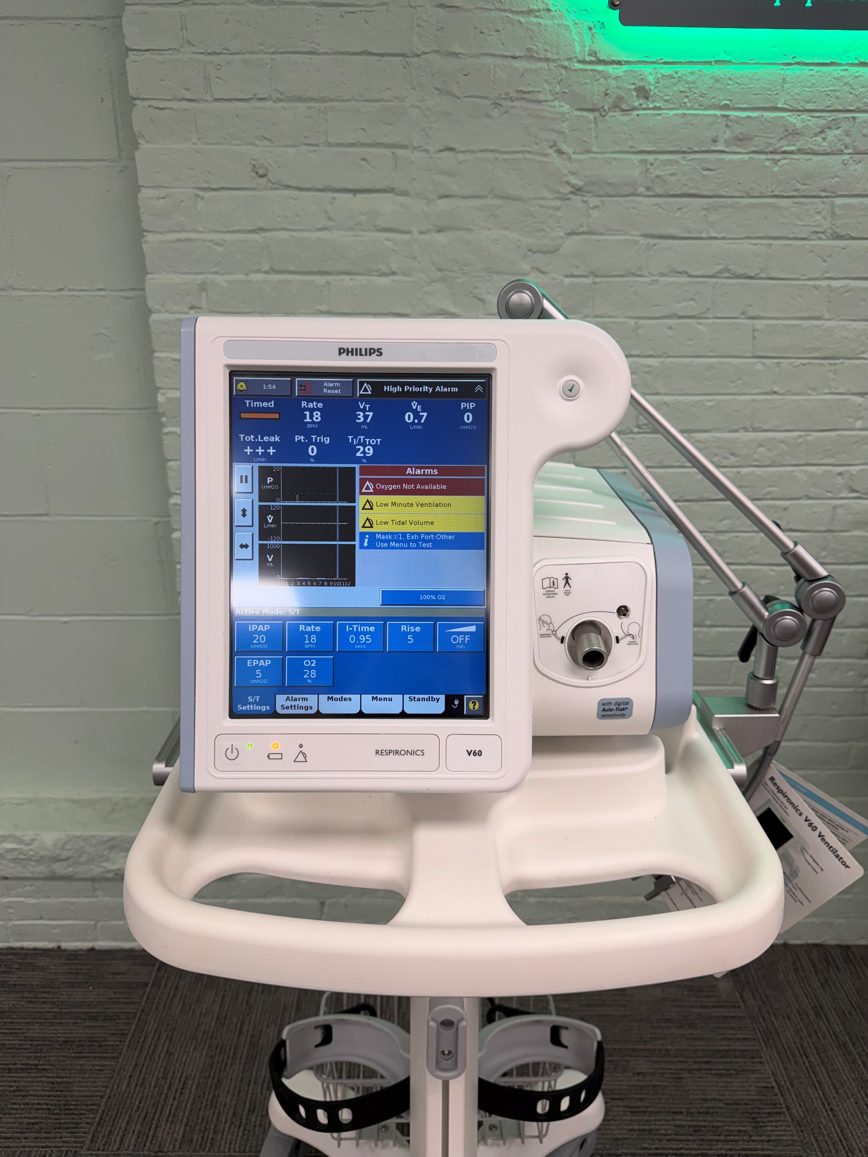 Philips Respironics V60 Ventilator - #1