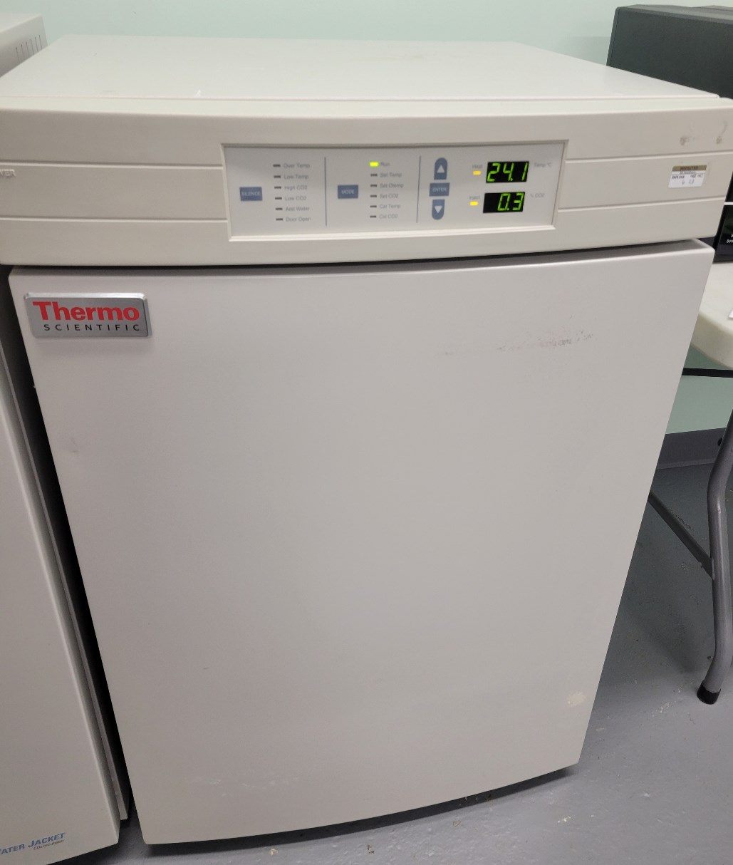 Thermo Scientific Water Jacketed CO2 Incubator 3020