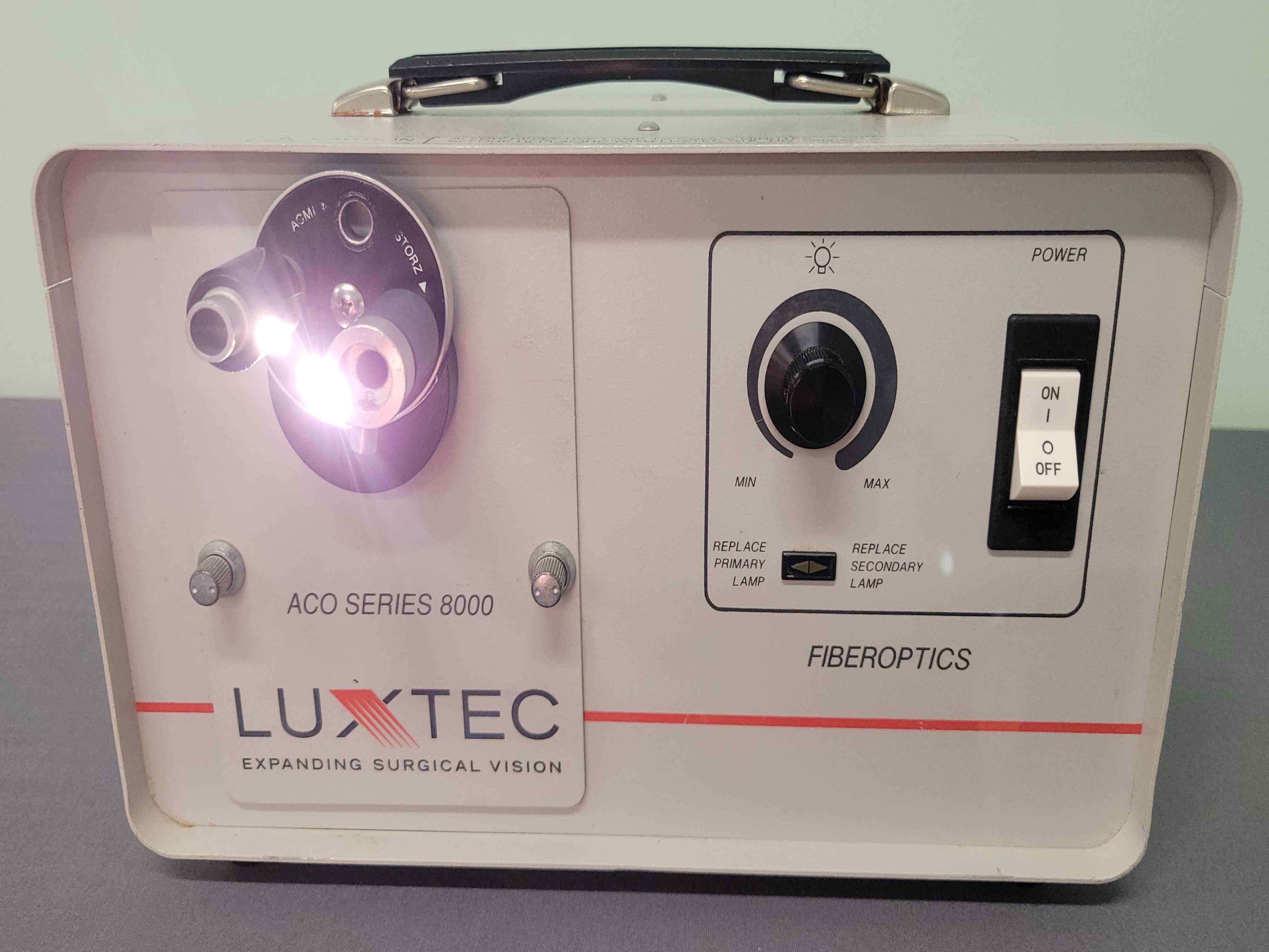 Luxtec ACO Series 8000 Fiberoptics Light Source