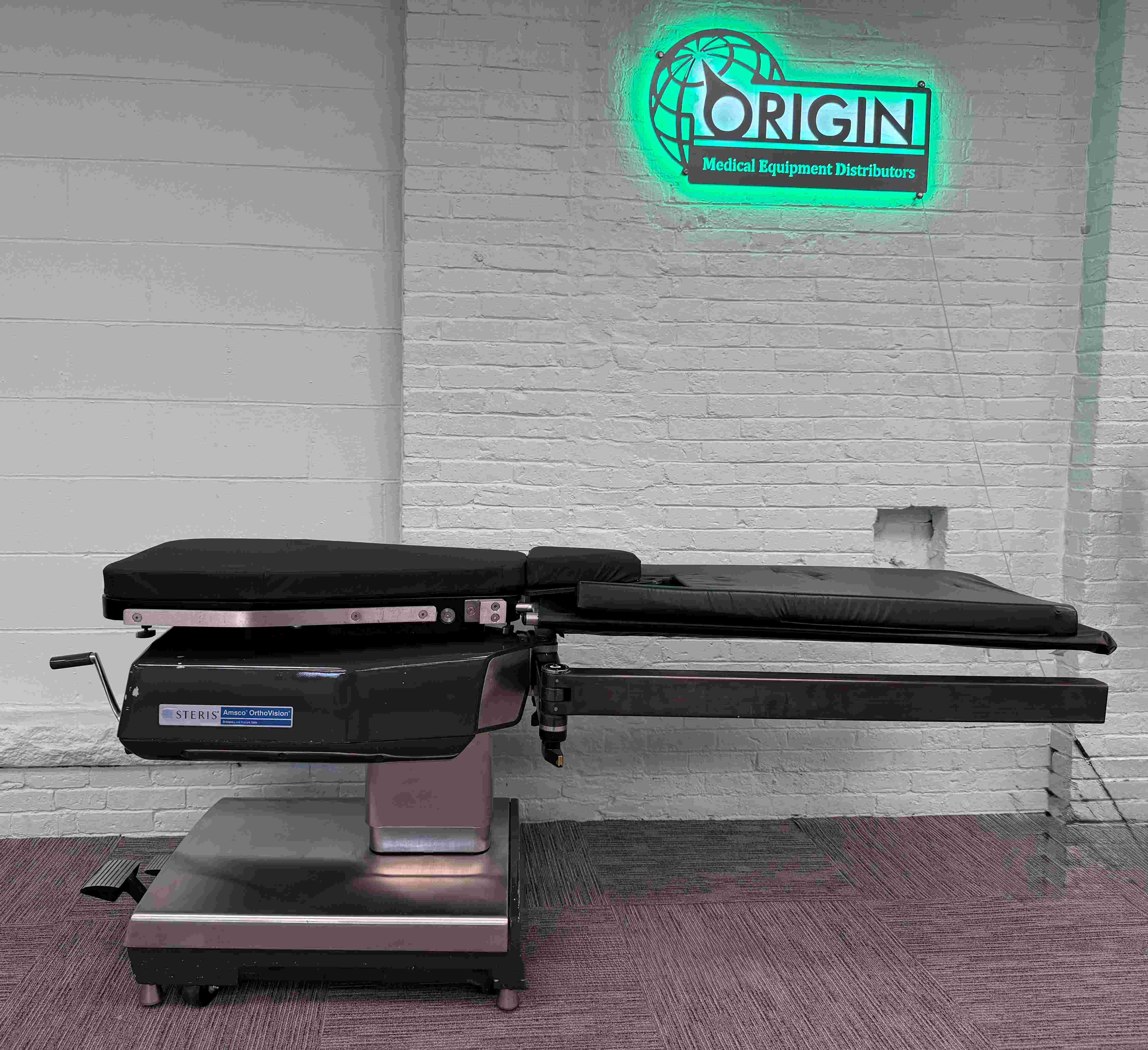 Steris Amsco OrthoVision Orthopedic and Fracture Table w/ Accessories